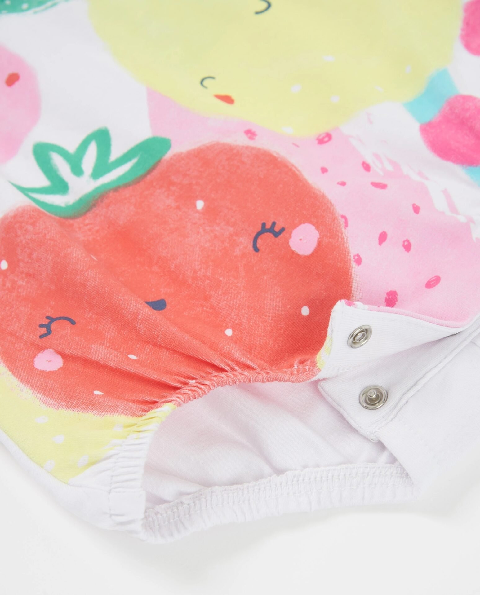 imgi_72_pelele-de-recien-nacido-de-punto-y-estampado-frutas